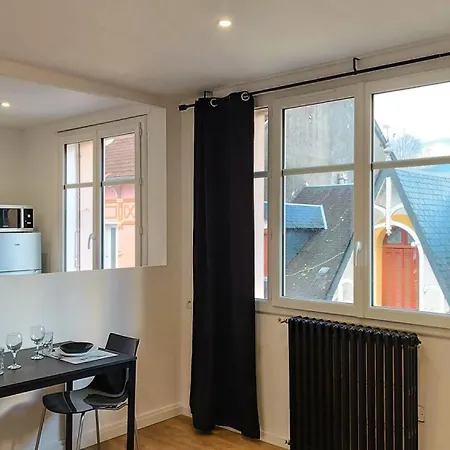 Foucault - - Au Coeur De