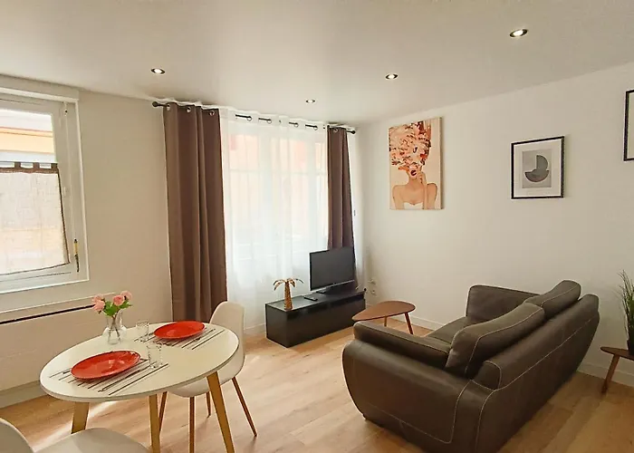 Foucault - - Au Coeur De 루르드