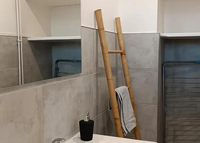 Apartman Foucault - - Au Coeur De *