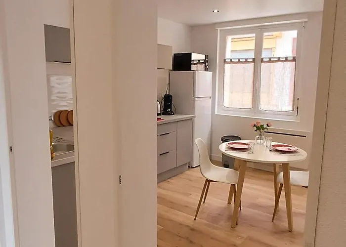 Foucault - - Au Coeur De